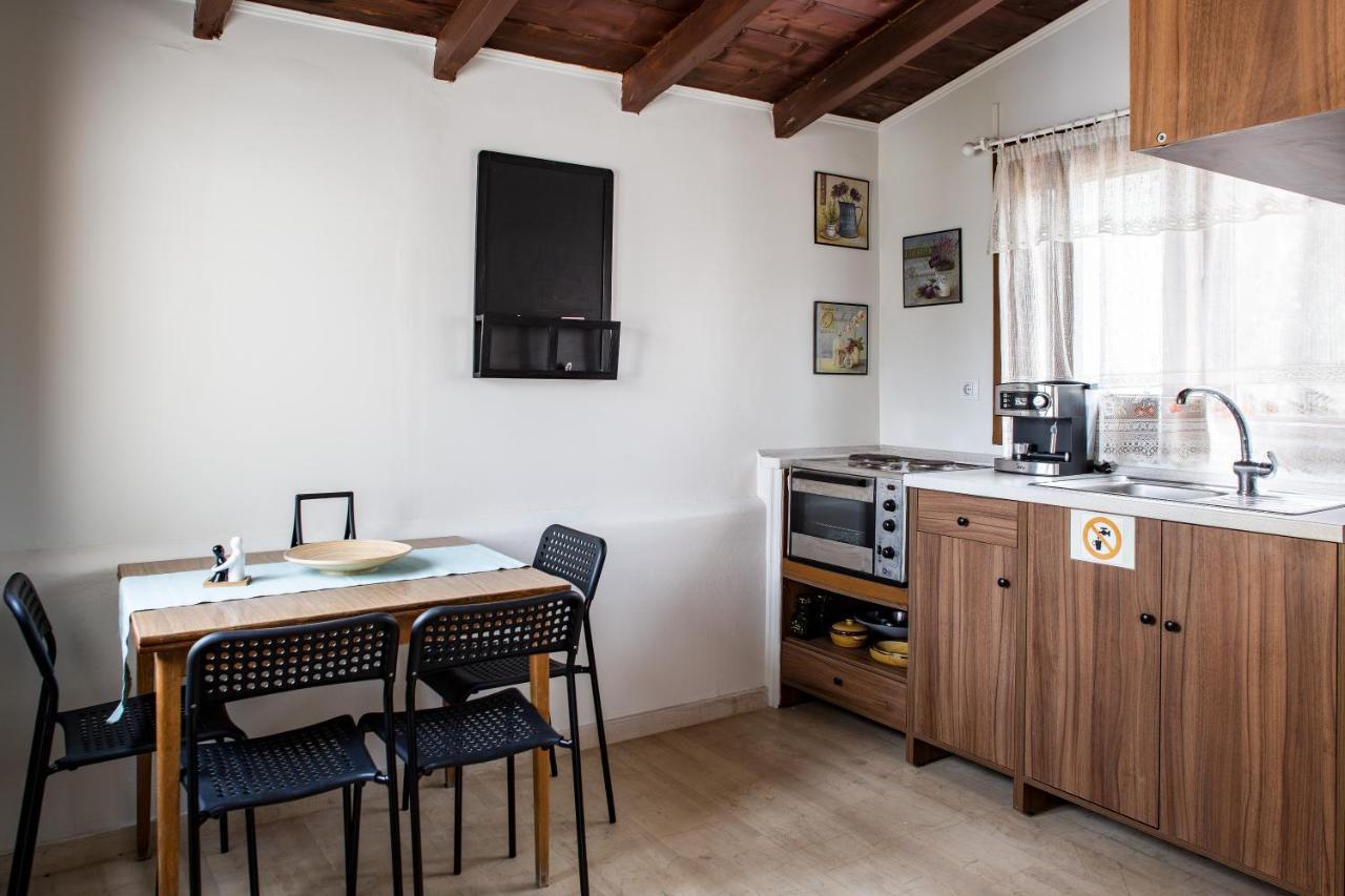 Alice House Apartman Pórto Héli Kültér fotó